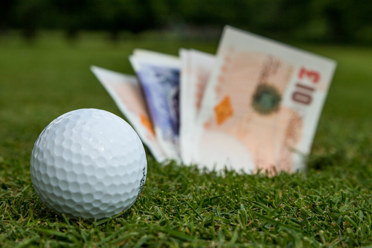 Golf betting