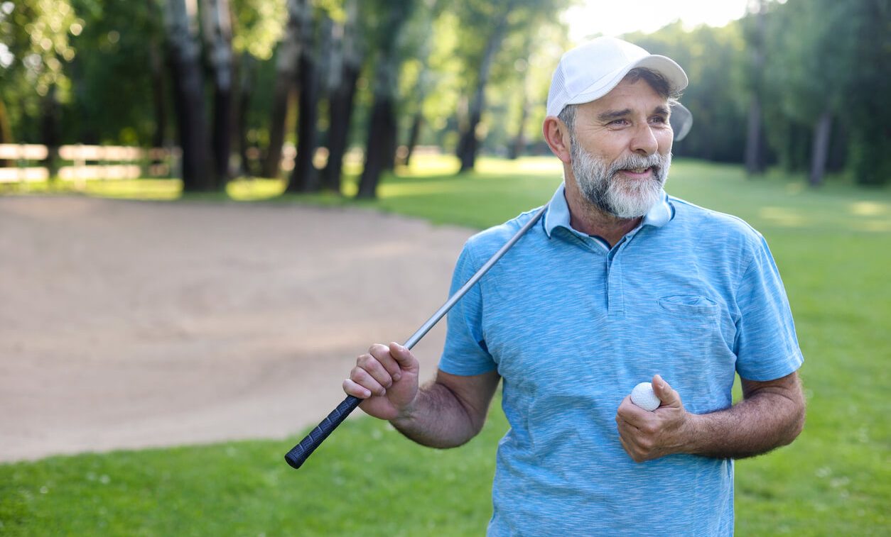 How to put a backspin on a golf ball