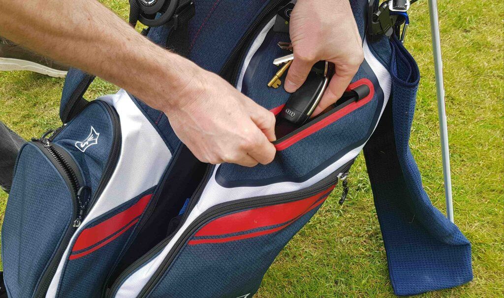 car-keys-golf-bag